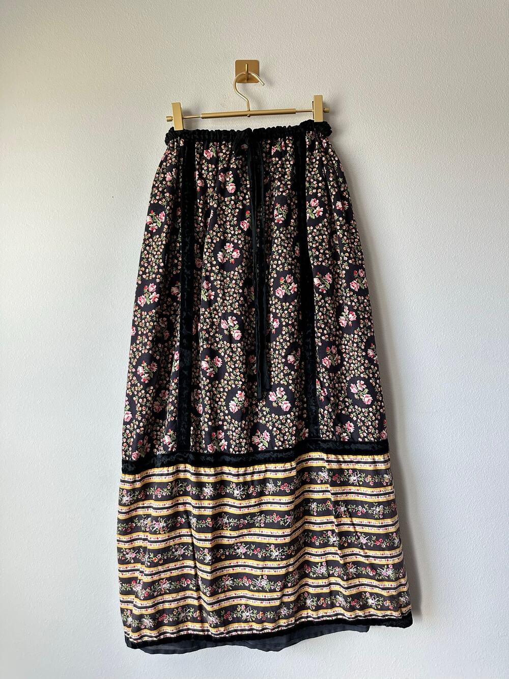 Vintage 70s Mr. Hank Floral Maxi Skirt Velvet Trim Prairie Boho Cottagecore M